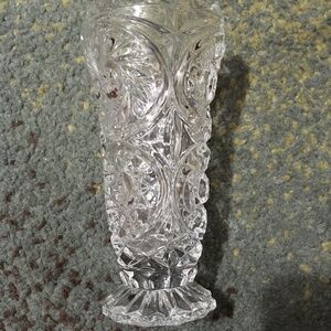 Vintage cut glass flower vase